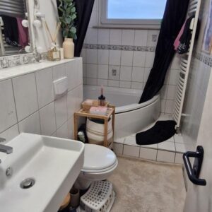 Moderne 4-Zimmer-Wohnung mit Weitblick in Wiesbaden-Klarenthal