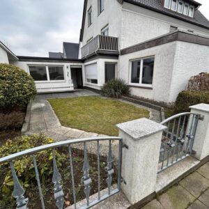 ***4,5 Zimmer Wohnung mit Garten in Brake***