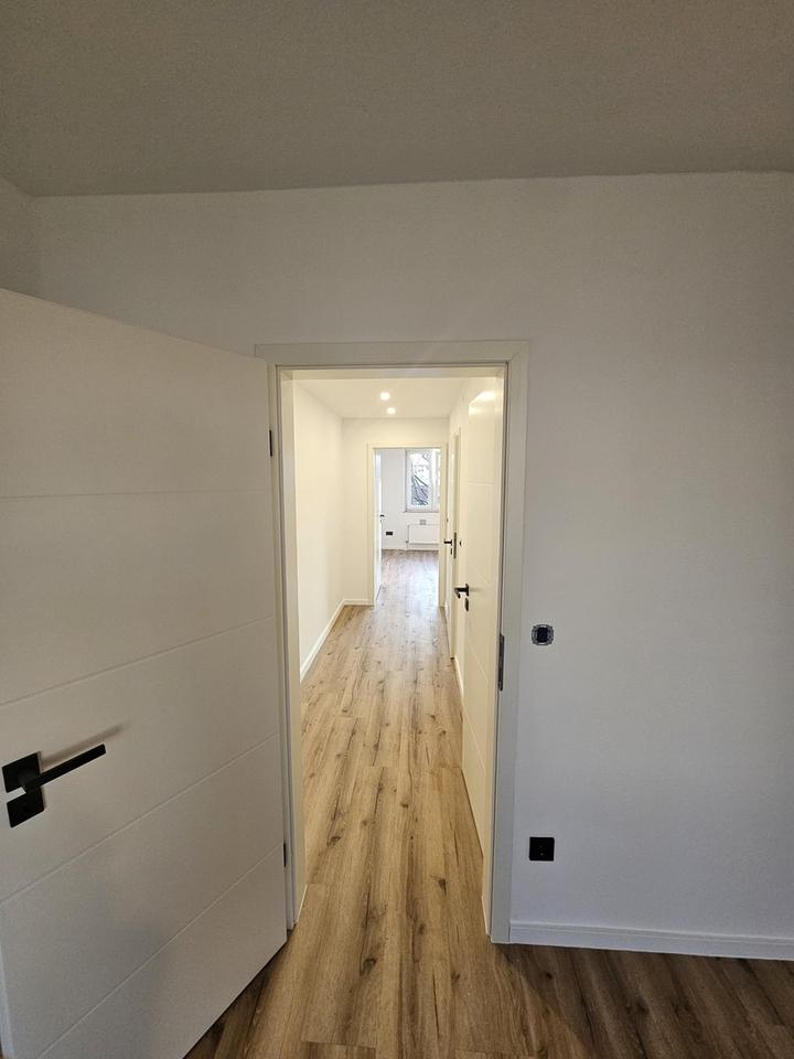 HH-Niendorf - Helle 3-Zimmer-Wohnung inkl. TG-Stellplatz mit Südbalkon in bester Lage – Bild 12