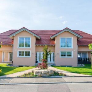 Luxuriöse, neuwertige Doppelhaushälfte im modernen Landhausstil