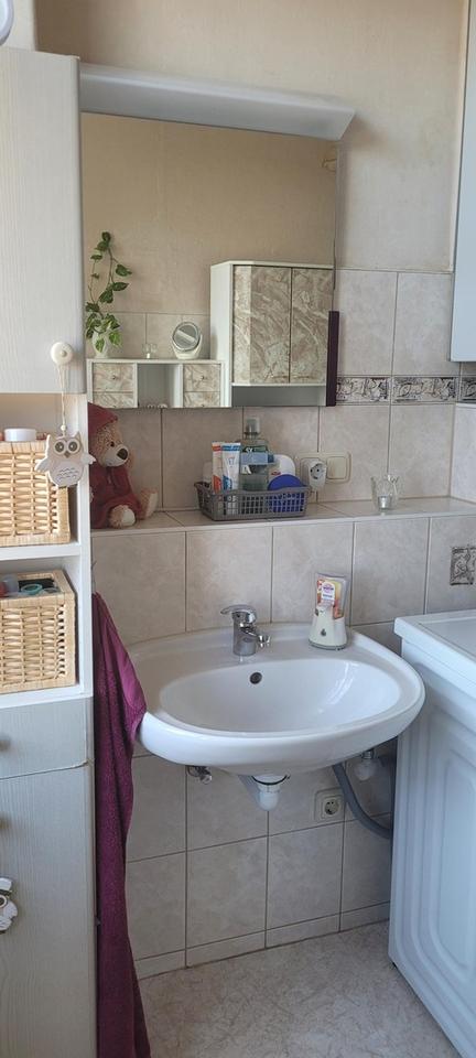 Barrierefrei wohnen in Zweifamilienhaus mit Lift, Garten & Autostellplätze – Bild 17