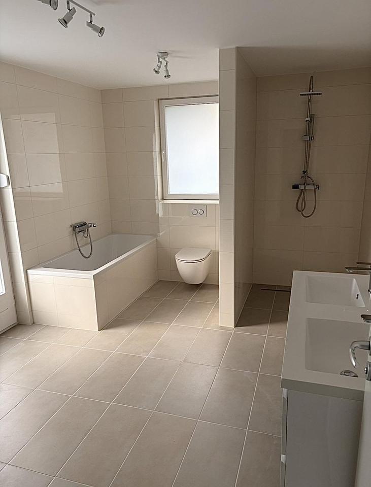 ***** CHARMANT & SICHER ***** – Bild 12