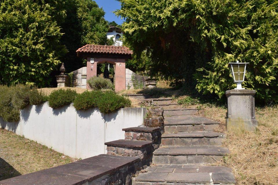 Traumaussicht in die Rheinebene - Einfamilienhaus mit Einliegerwohnung und Ausbaupotenzial – Bild 18