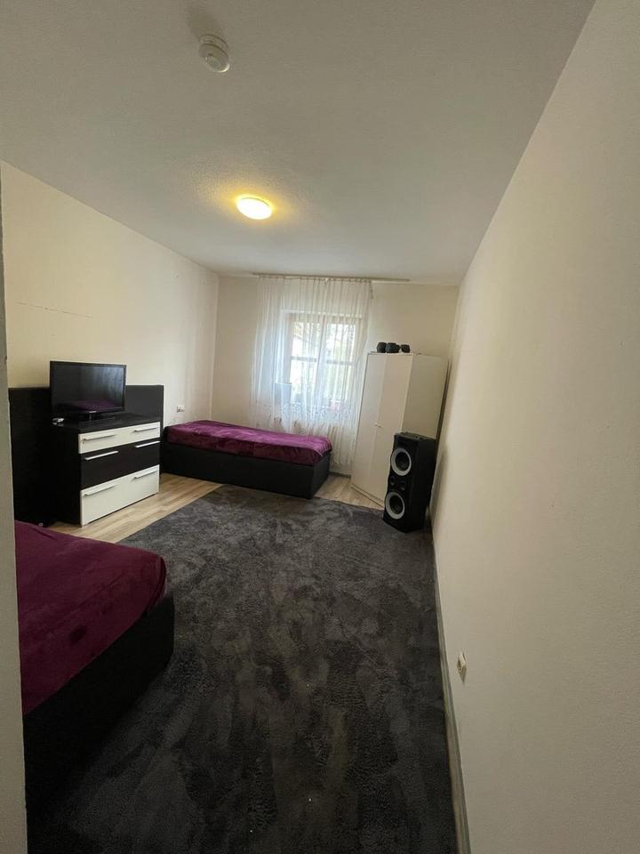 Helle 4-Zimmer Wohnung mit Garten – Bild 2