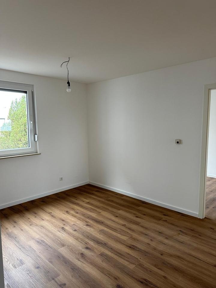 Großzügige 3,5-Zi-Wohnung mit Balkon & Aufzug – 89 m² – provisionsfrei – sofort frei – Bild 5