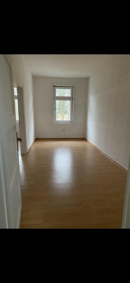 Großzügige 4 Zimmer Wohnung, 120qm frisch saniert – Bild 11
