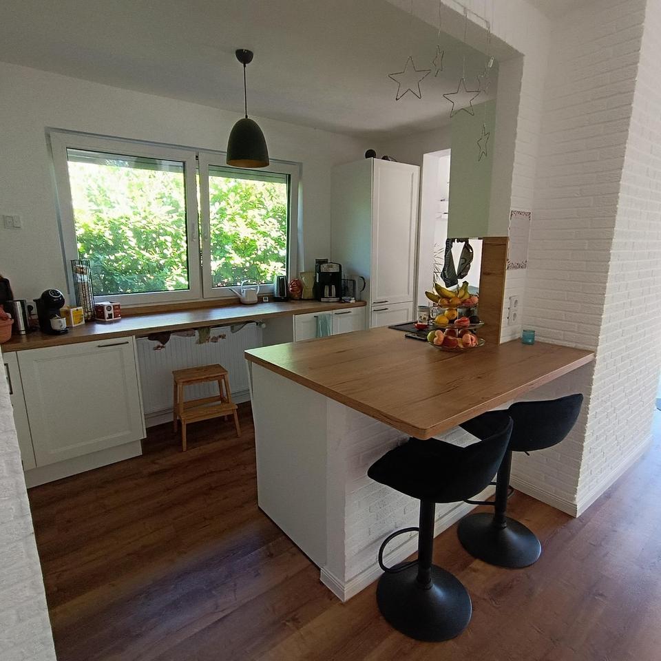 Modernisiertes Einfamilienhaus mit vollwertiger Einliegerwohnung und großem Garten – Bild 5