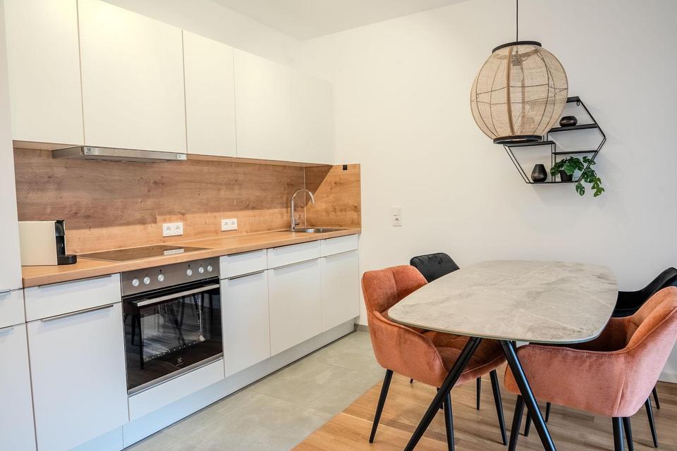 Premiumlage - Business Apartment mit Garten-Lounge – Bild 2