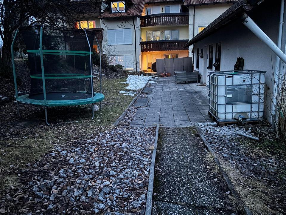 Gepflegte 4-Zimmer-Wohnung inkl. Terrasse und Balkon – Bild 18
