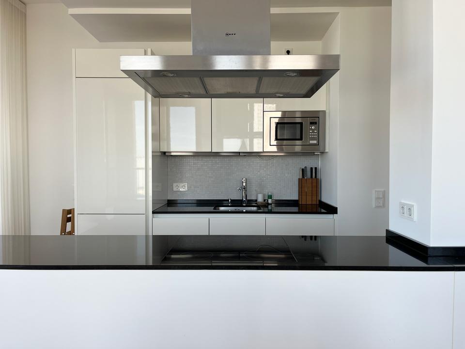 Möblierte Penthousewohnung über den Dächern von Berlin-Mitte – Bild 30