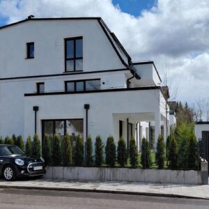 Helle 4-Zimmer-Wohnung mit Garten