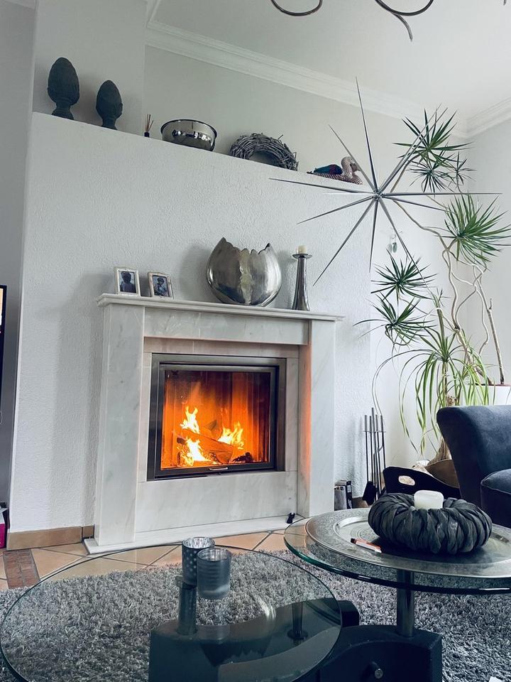 Charmantes Einfamilienhaus geh. Ausstattung mit Bachlauf – Bild 13