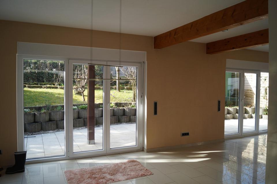 Großzügiges Energiesparsames Zweifamilienhaus – Bild 6