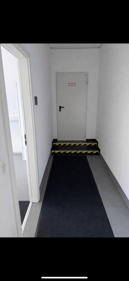 Büro-, und Lagerfläche – Bild 9