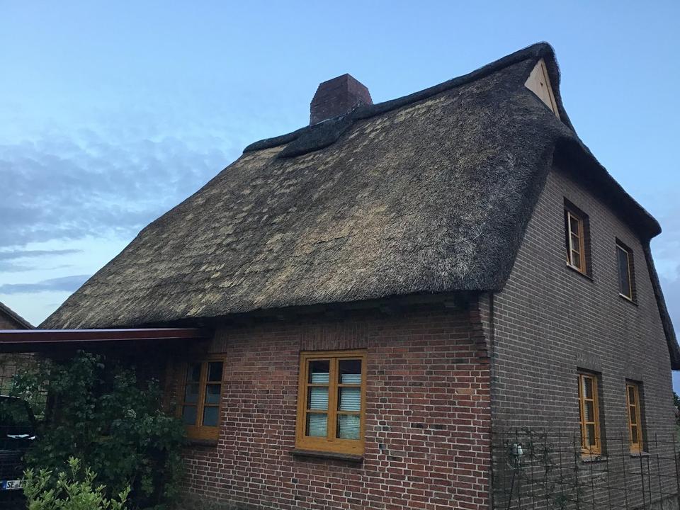 Wunderschönes Reetdachhaus am Naturpark Aukrug! – Bild 8