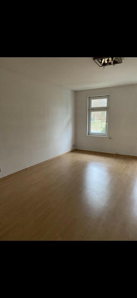 Großzügige 4 Zimmer Wohnung, 120qm frisch saniert – Bild 12