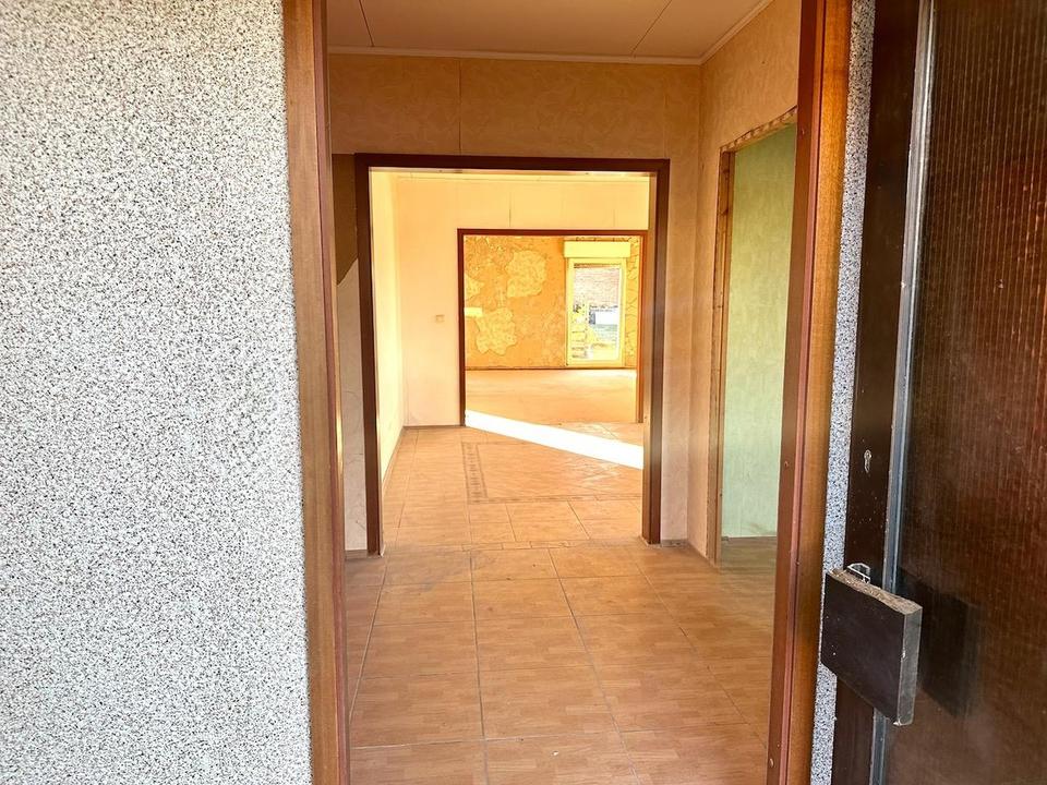 Handwerker aufgepasst! Bungalow mit viel Potenzial – Bild 4