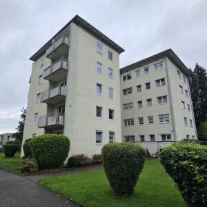 Exklusives und möbliertes 1,5-Zimmer-Apartment mit See- und Alpenblick