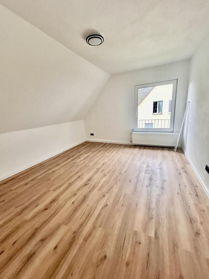 Bezugsfrei & frisch saniert: Helle 3-Zi Wohnung in 35716 Dietzhölztal – Bild 6