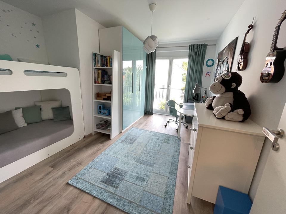 Moderne, neuwertige DHH (Effizienzklasse A) mit Einliegerwohnung - provisionsfrei – Bild 25