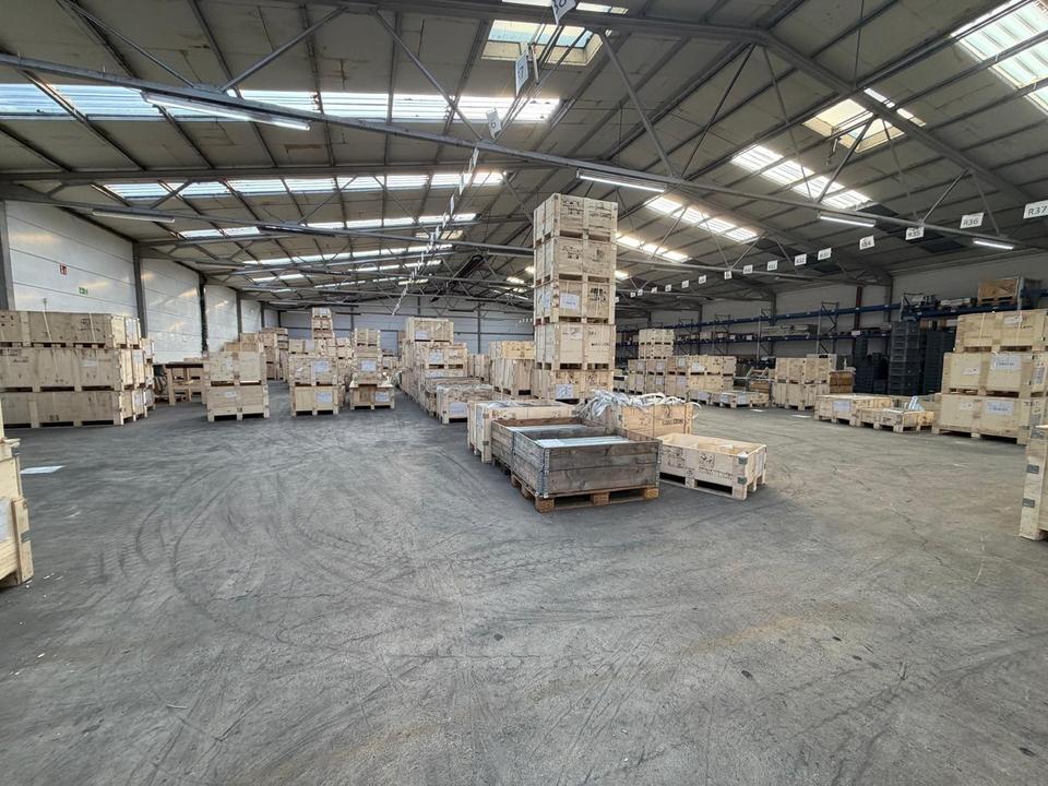 Vielseitige Gewerbeimmobilie mit Bürofläche in Top-Gewerbelage – Bild 3