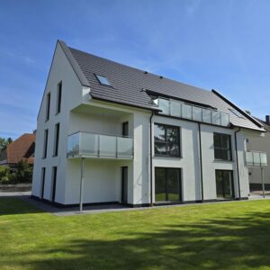 Neubau! Exklusive 3-Zimmer Wohnung mit Balkon!