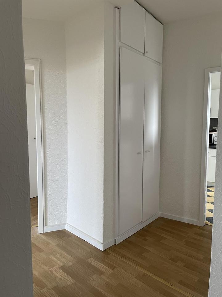 Starting a new job in or around Essen? Fully furnished period apartment in a prime central location – Bild 13