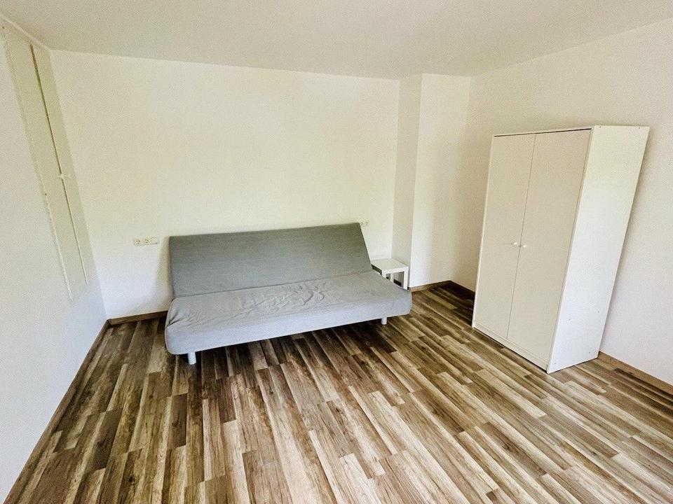 Teilmöbliertes Haus mit 55qm Garten in Schwabing – Bild 10