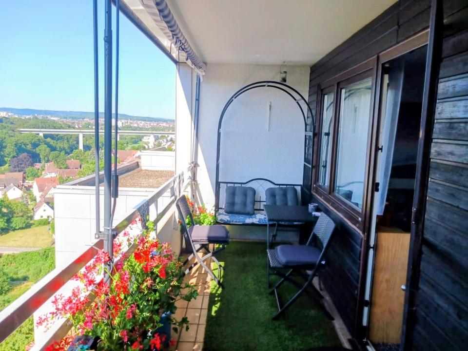 Provisionsfreie 2,5-Zi.-ETW über den Dächern von Stuttgart-Freiberg