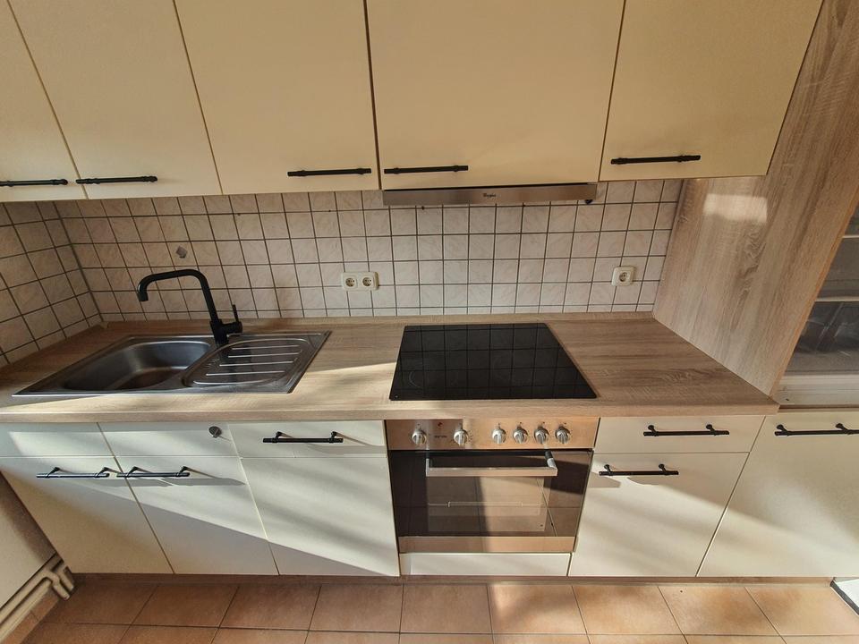 Panten - Sehr schöne renovierte 3 Zimmer Wohnung ab sofort zu vermieten – Bild 8