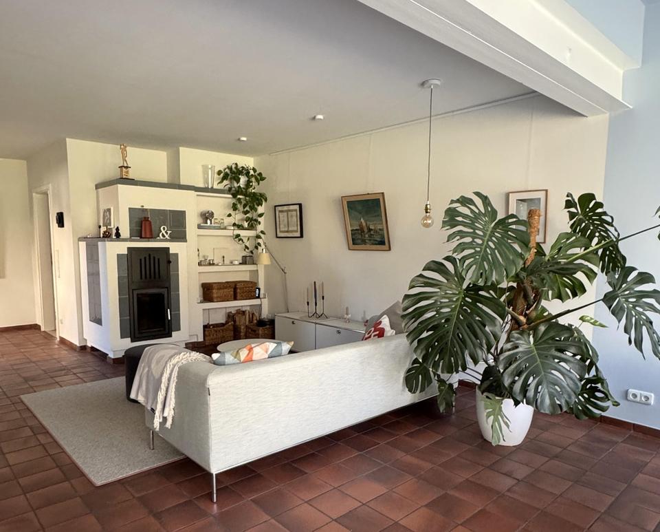 Top gepflegtes Reihenendhaus mit viel Platz und Traumgarten in ruhiger Lage – Bild 7