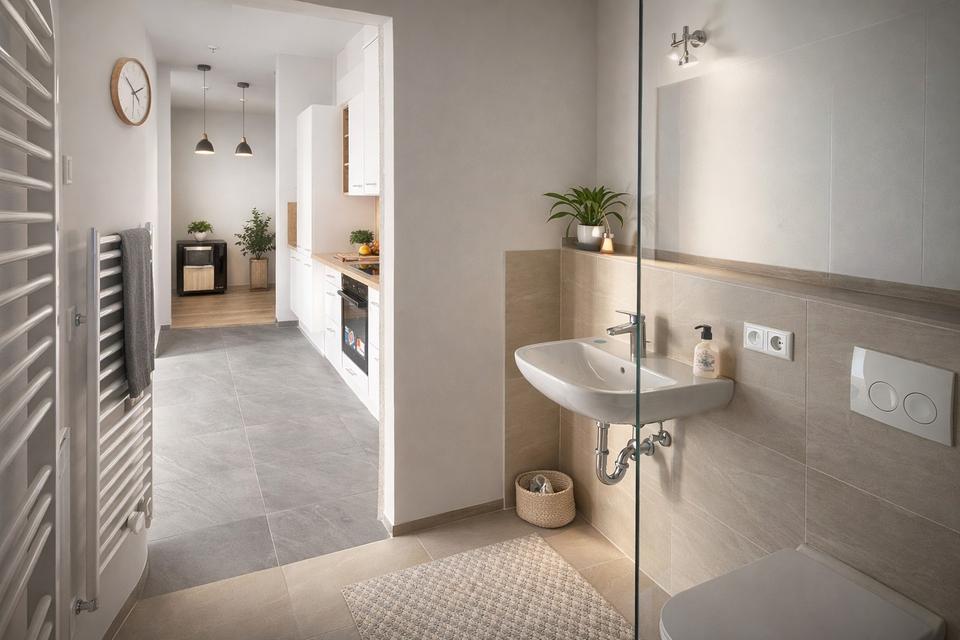 Neubau 2026 | 2-Zi | Balkon (SZ+WZ) | EBK | A+ Energie | Parkett | Aufzug – Bild 4