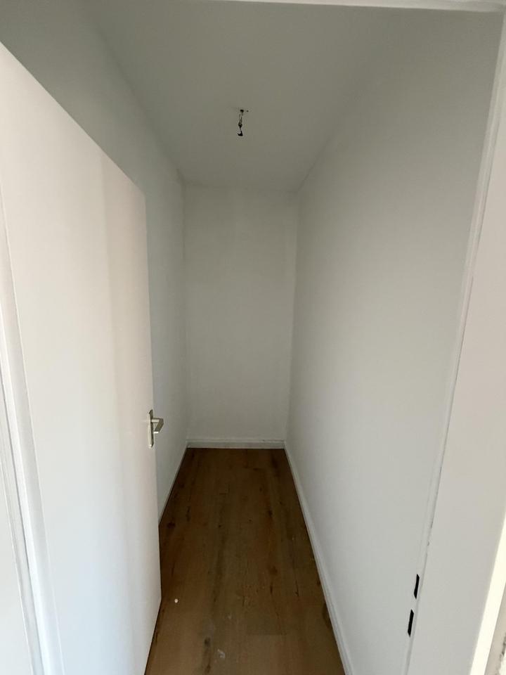 Charmante 3-Zimmer Wohnung mit Balkon - frisch renoviert – Bild 11