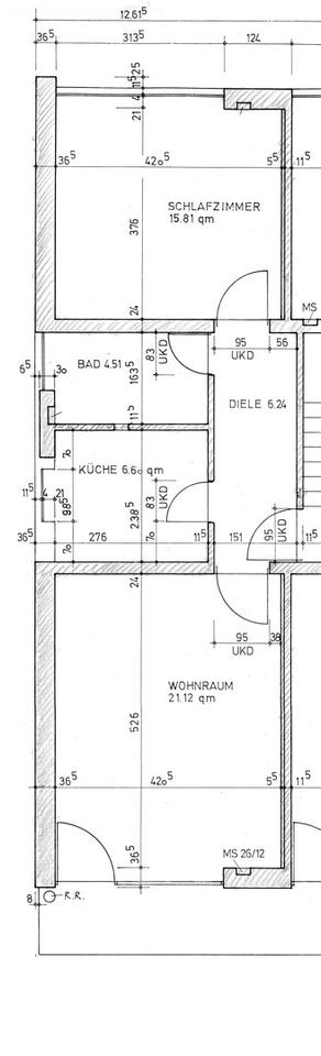 2 Zimmer, Einbauküche, hochwertiges Bad, Südbalkon – Bild 9