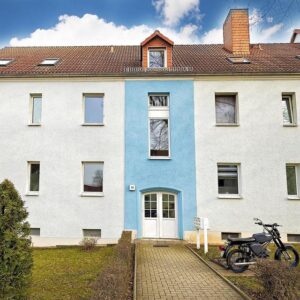 Renovierte Dachgeschosswohnung in ruhiger Lage