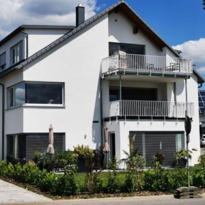 Gehobene 3.5 Zimmer Wohnung mit Weitblick