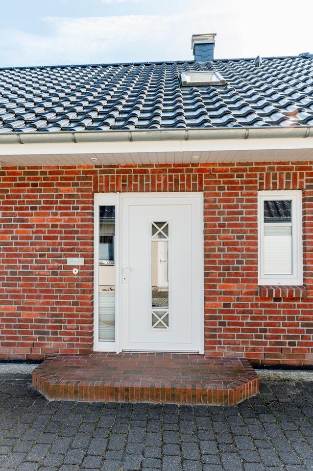 Gepflegtes Einfamilienhaus (Walmdachbungalow) ohne Makler – Bild 8