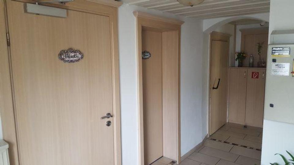 Pension 19 Zimmer, Gasthaus, Biergarten & Betreiberwohnung, Umwandlung "Gewerbe für Wohnen" – Bild 21