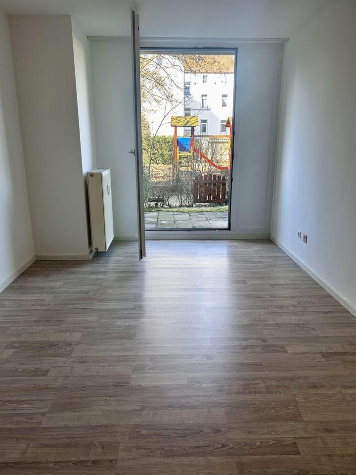 Tolle bezugsfreie 2-Zimmerwohnung mit eigenem Garten - ohne Provision – Bild 6
