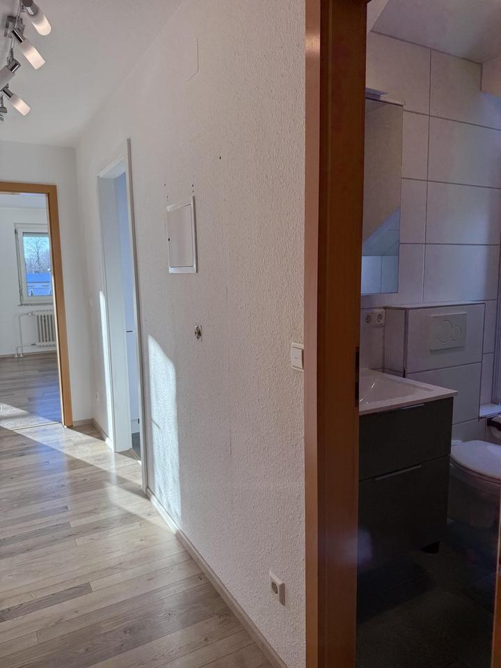 2,5 Zimmer Wohnung mit Balkon & Garten – Bild 7