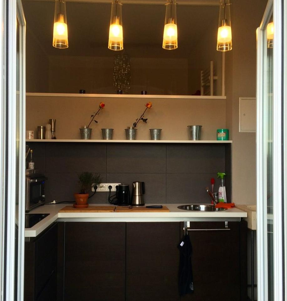 Liebevoll möblierte Altbauwohnung (Gründerzeit) mit 2 Balkonen auf Zeit - Mietende 30.04.2027 – Bild 5