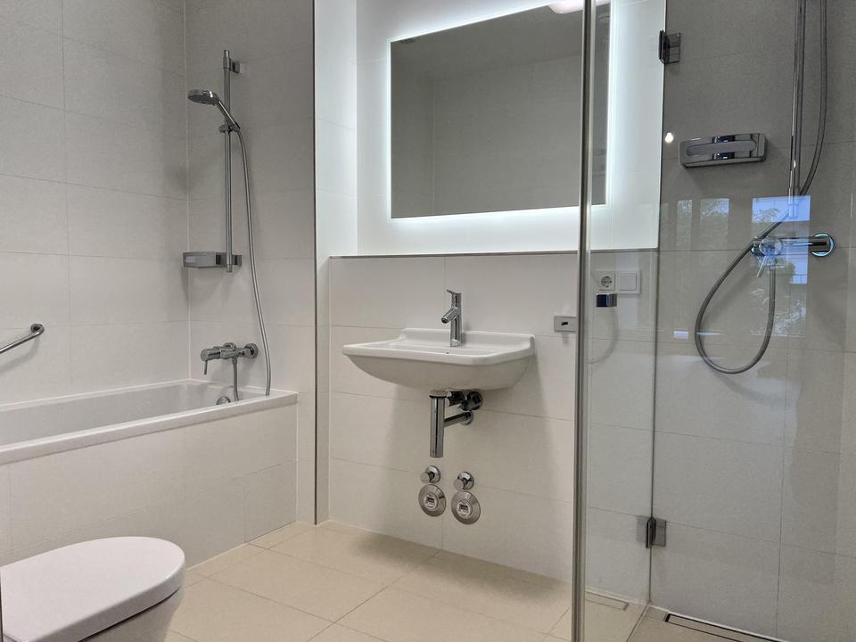 Moderne und möblierte Neubauwohnung in der City West – Bild 15