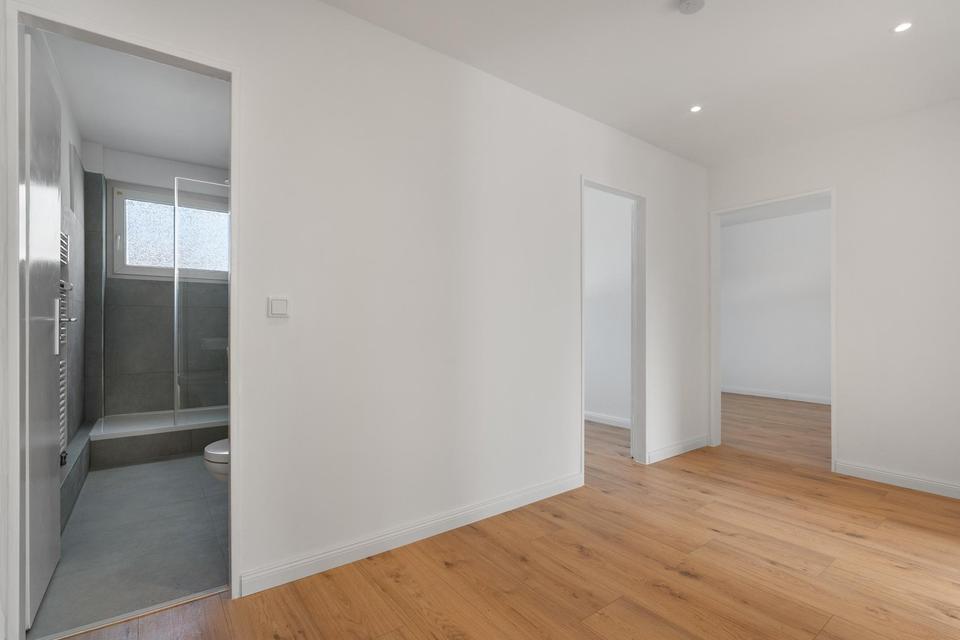 Bremen-Osterholz: Sanierte 3-Zimmer Wohnung mit Fernwärme und Südbalkon – Bild 6