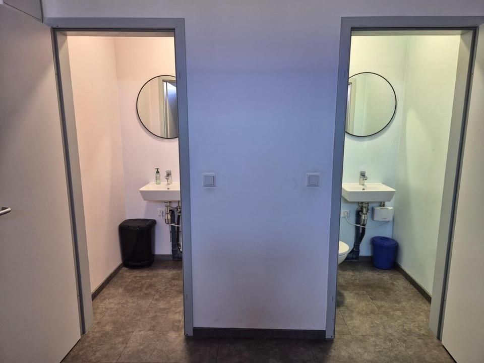 Lager/ Produktionshalle mit Büros – Bild 9