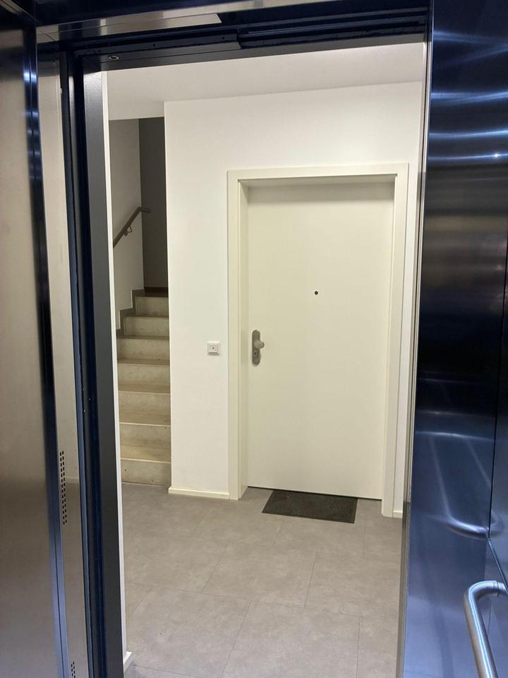 Studentenwohnung Exklusive 1 Zimmer Wohnung Appartment mit Loggia für Studenten TH Nähe – Bild 16