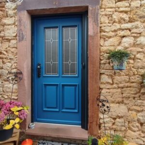 Kernsaniertes Einfamilienhaus im Landhausstiel mit Liebe zum Detail