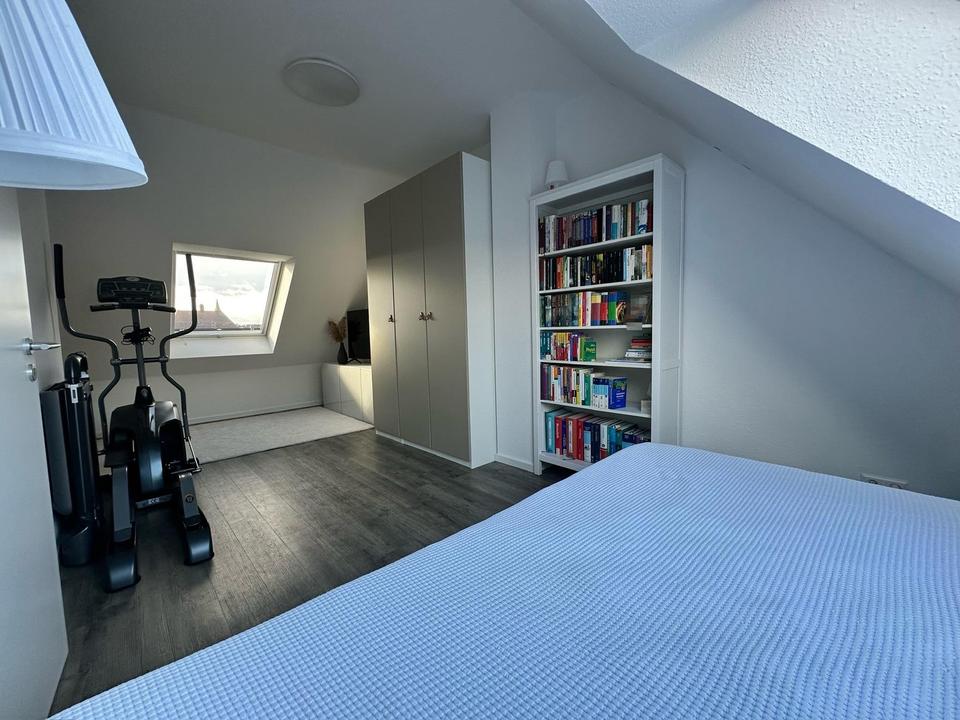 Moderne 4-Zimmer-Maisonettewohnung mit Südbalkon – Bild 15