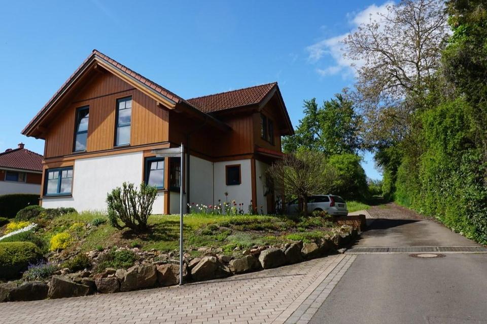 Traumhaus am grünen Stadtrand – Bild 2
