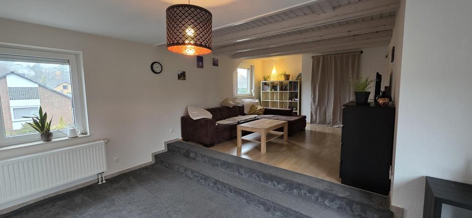 Modernisiertes Einfamilienhaus mit vollwertiger Einliegerwohnung und großem Garten – Bild 8