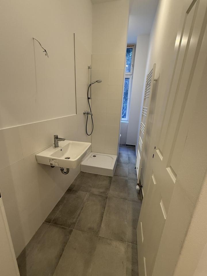 Charlottenburg: Kernsaniert & ruhig – 2-Zimmer-Wohnung im EG (Innenhoflage) – Bild 7